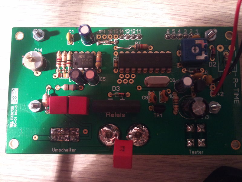 File:Lcmetre monte avant.jpg